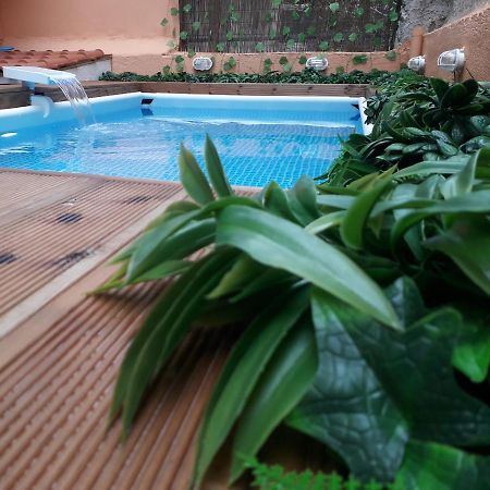 Chrisandro Apartments Атина Екстериор снимка