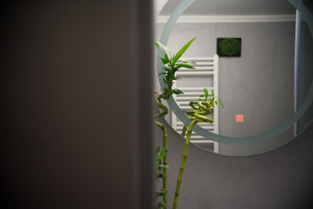 Chrisandro Apartments Атина Екстериор снимка