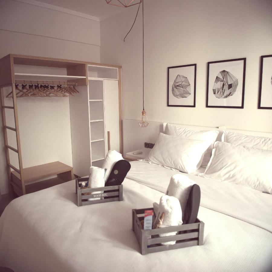 Chrisandro Apartments Атина Екстериор снимка
